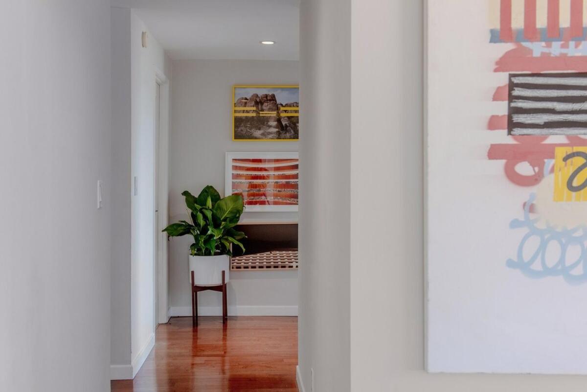 Holiday home On Sunset Blvd - 5 Star Retreat